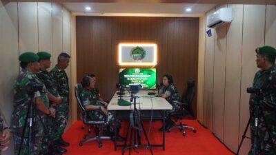 Kolonel Inf Rooy Chandra Sihombing Resmikan meresmikan Studio Podcast Darmawangsa Kodim 0316/Batam