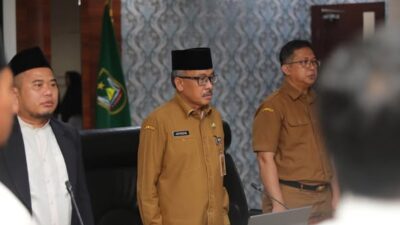 Jefridin Lepas Santri Pondok Pesantran Medina Umah Cendikia ke Yogjakarta