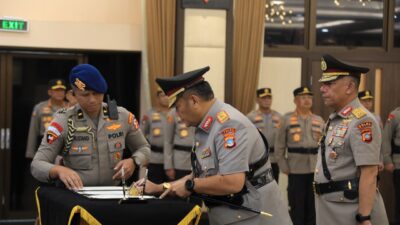 Gantikan Irjen Yan Fitri Halimansyah, Brigjen Pol Asep Safrudin Resmi Jabat Kapolda Kepri